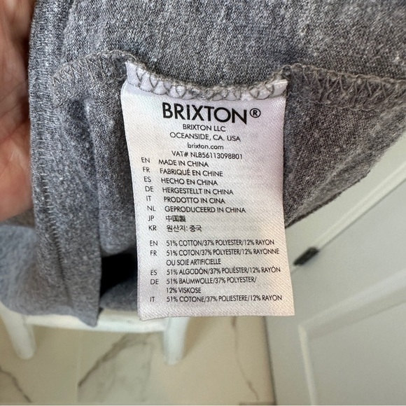 Brixton Gray Short Sleeve Tee with Logo SZ Small - Picture 8 of 8